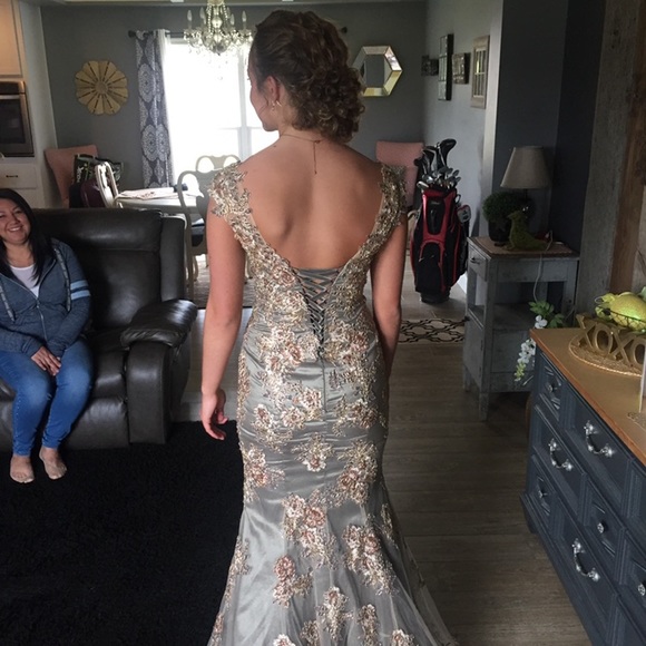 Prom/Formal dresses - Picture 5 of 5